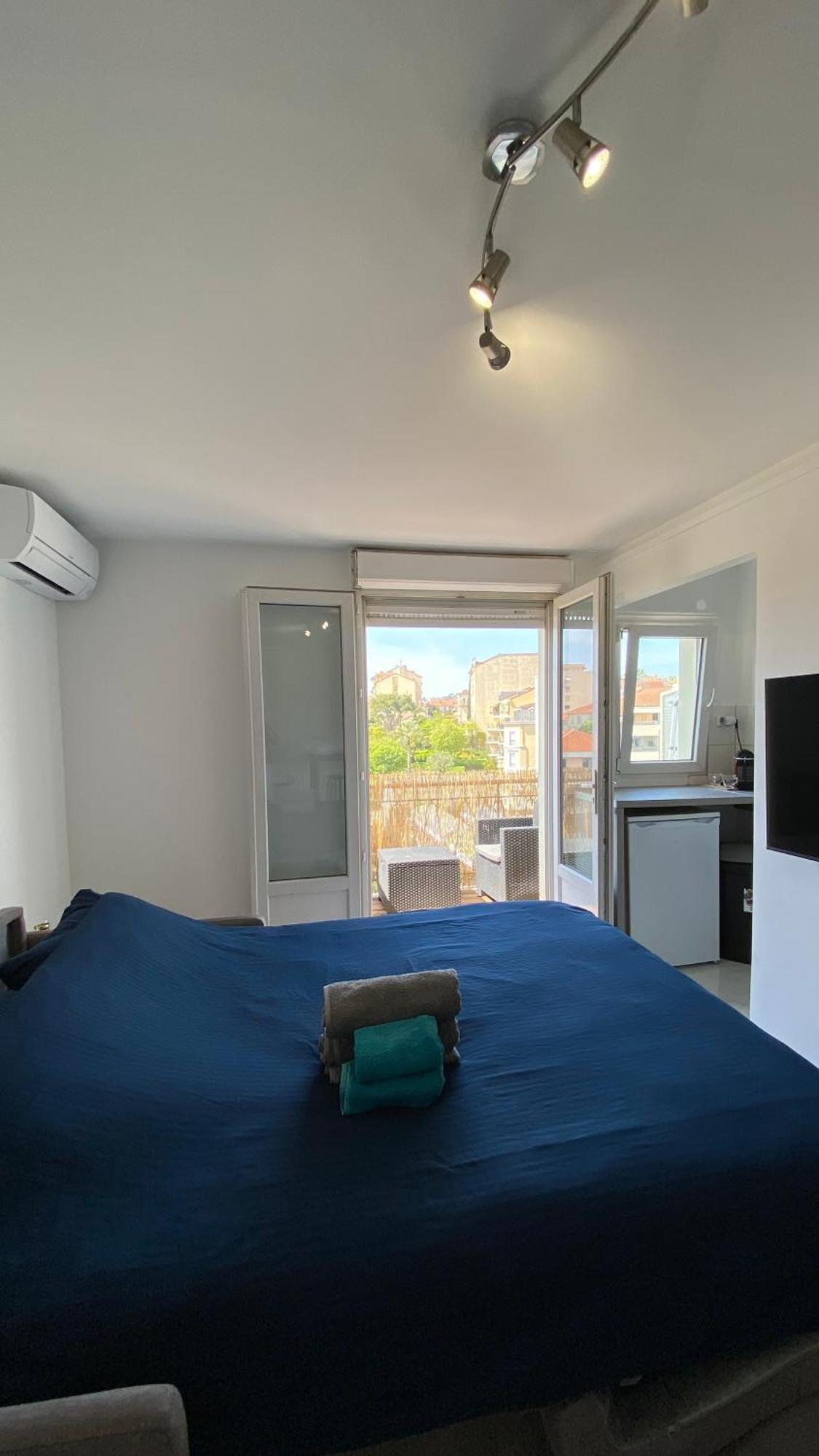 Superbe Studio Proche Palais Et Plages A Pieds Cannes Eksteriør bilde